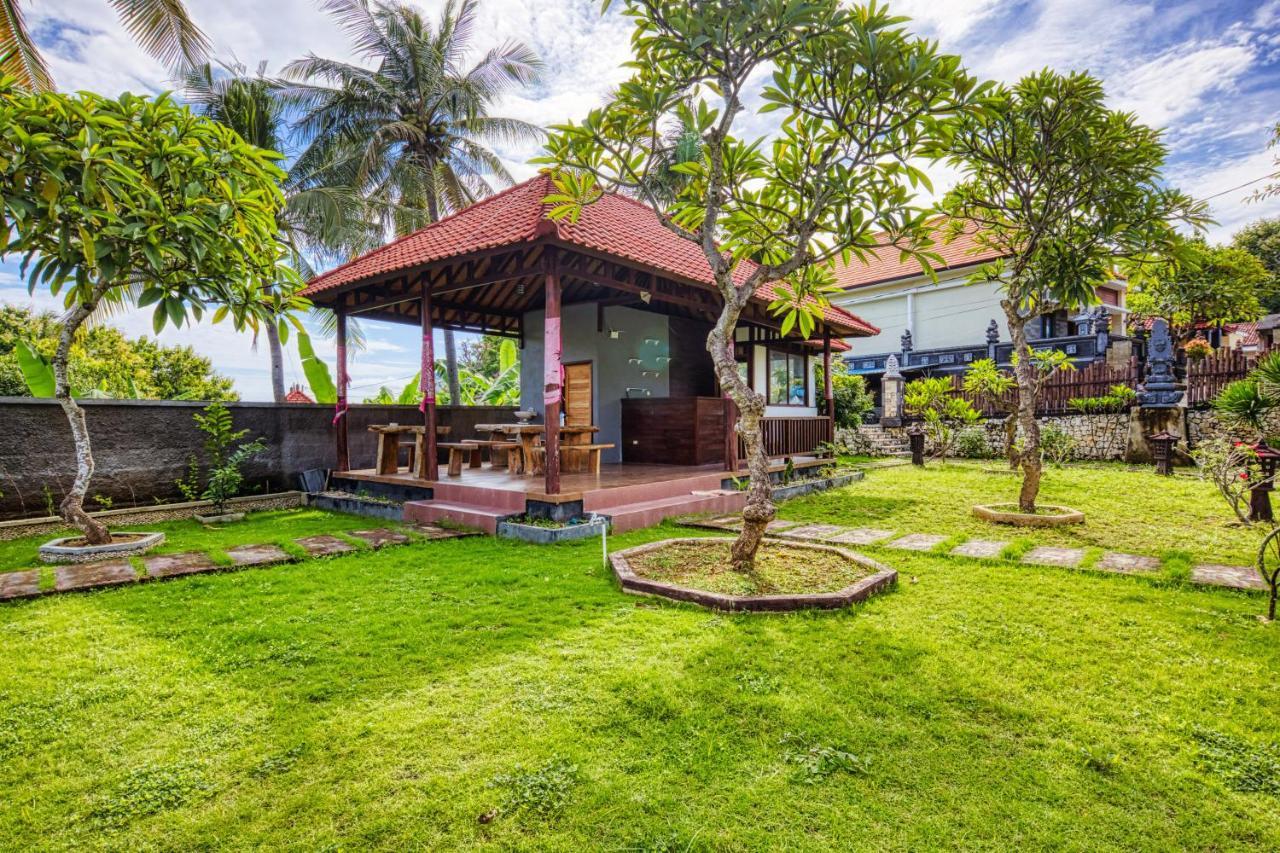 Megaland Bungalow Batununggul Exteriér fotografie