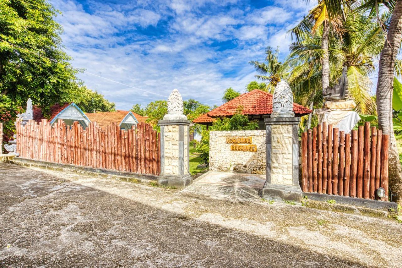 Megaland Bungalow Batununggul Exteriér fotografie