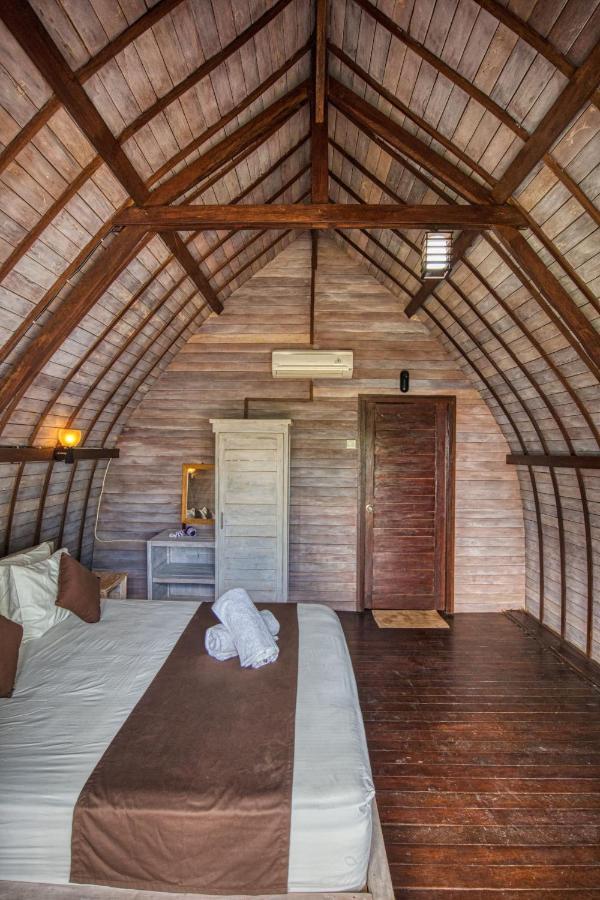 Megaland Bungalow Batununggul Exteriér fotografie
